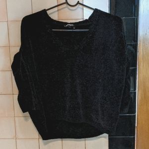 Super soft crop mid-sleeve sweater